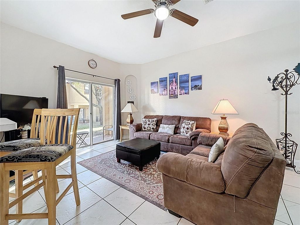 Image 11 of property listing at 223 NAPOLI DRIVE, Davenport, FL 33897