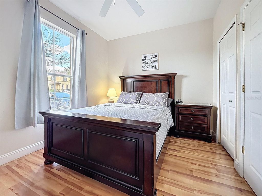 Image 19 of property listing at 223 NAPOLI DRIVE, Davenport, FL 33897