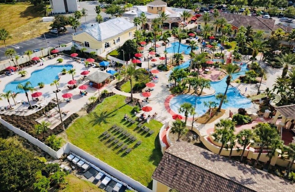 Image 25 of property listing at 223 NAPOLI DRIVE, Davenport, FL 33897