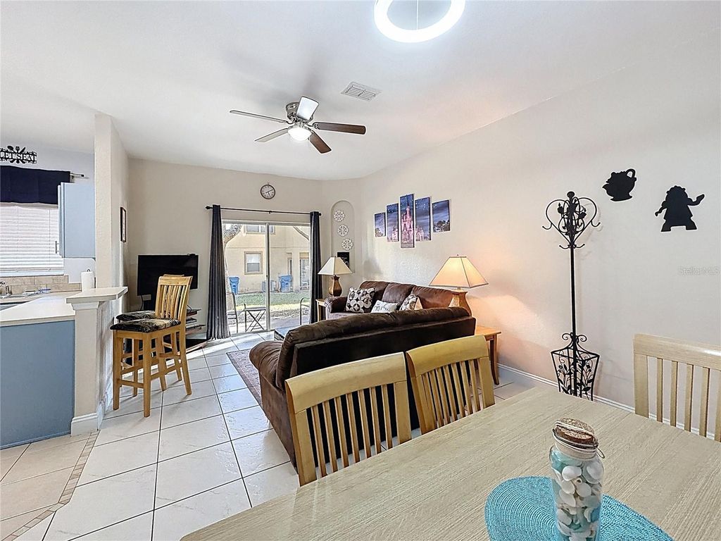 Image 9 of property listing at 223 NAPOLI DRIVE, Davenport, FL 33897