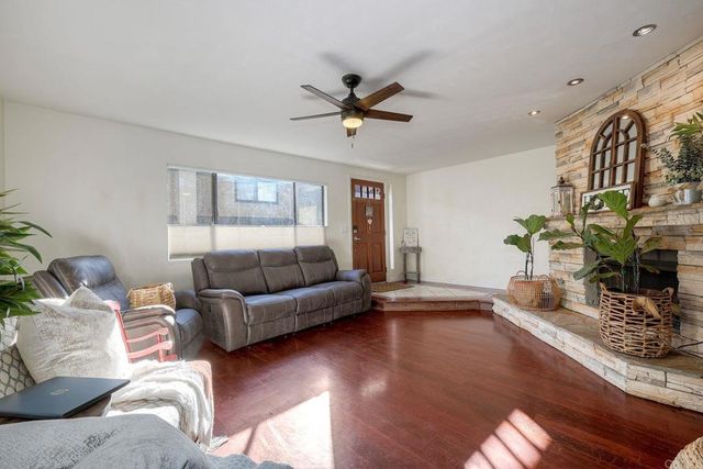 2644 Alpine Boulevard B, Alpine, CA 91901