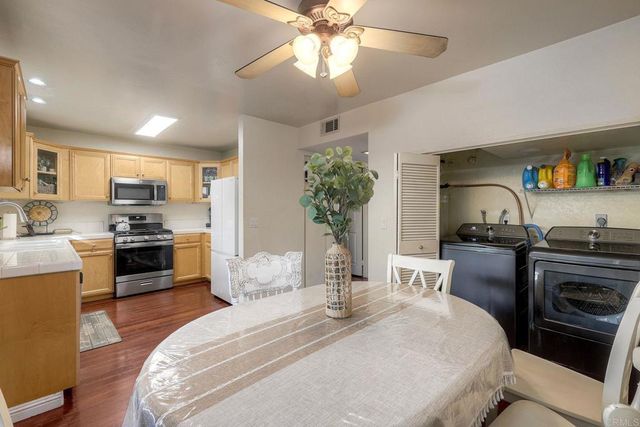 2644 Alpine Boulevard B, Alpine, CA 91901