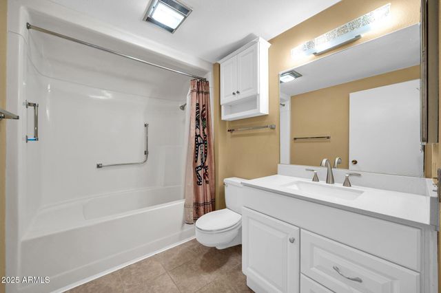 9718 W TERRACE Lane, Sun City, AZ 85373