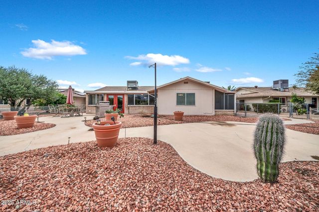 9718 W TERRACE Lane, Sun City, AZ 85373