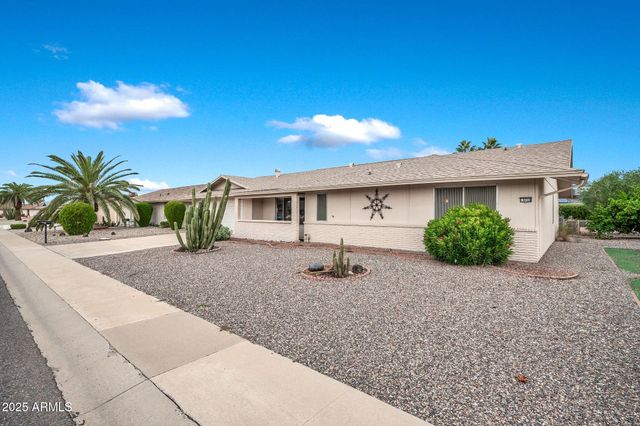 9718 W TERRACE Lane, Sun City, AZ 85373