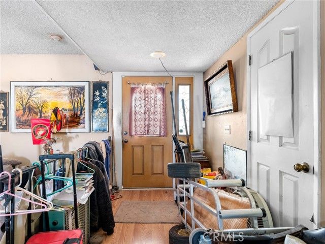 20865 Tonawanda Road, Apple Valley, CA 92307