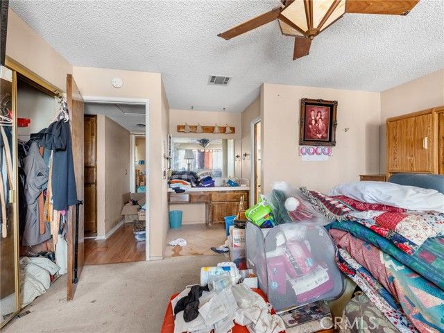 20865 Tonawanda Road, Apple Valley, CA 92307