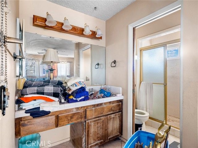 20865 Tonawanda Road, Apple Valley, CA 92307