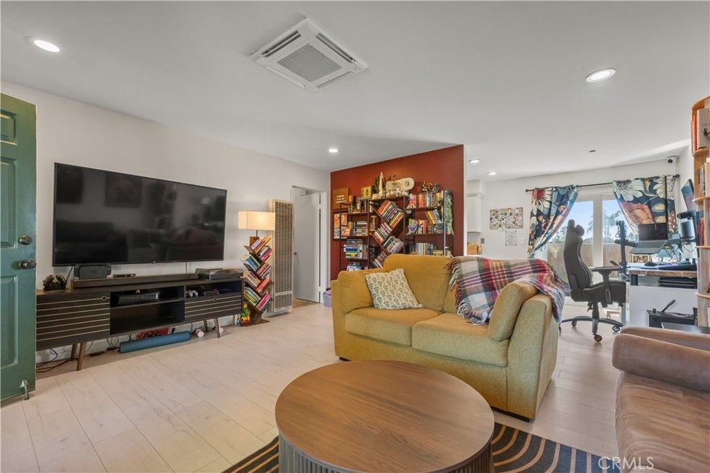 715 S Webster #30 Avenue, Anaheim, CA 92804 — photo 3