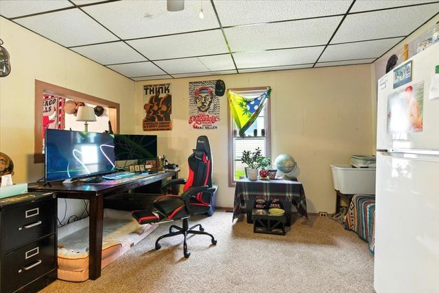 707 N Frederick, Oelwein, IA 50662