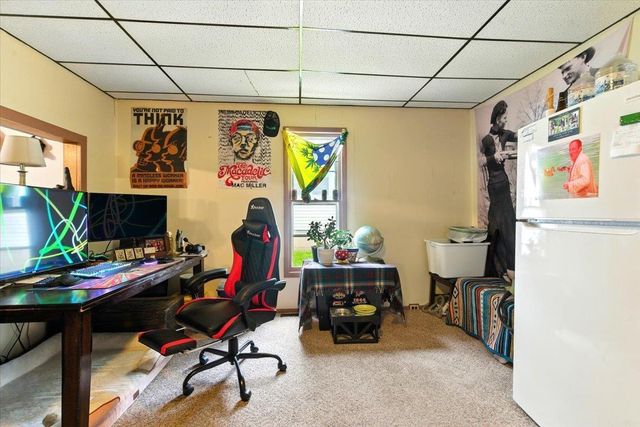 707 N Frederick, Oelwein, IA 50662