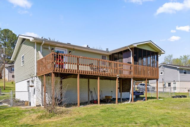 7410 S Dent Road, Hixson, TN 37343