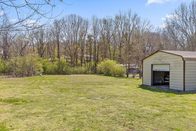 7410 S Dent Road, Hixson, TN 37343