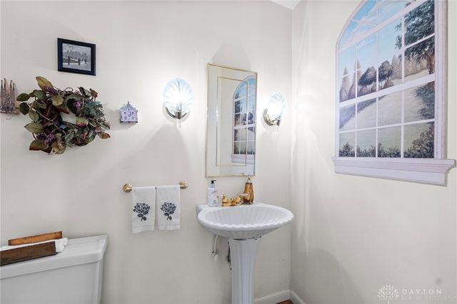 2501 Parklawn Drive, Kettering, OH 45440