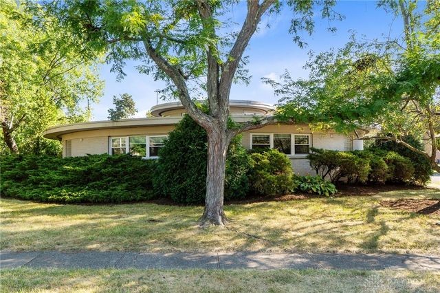 2501 Parklawn Drive, Kettering, OH 45440