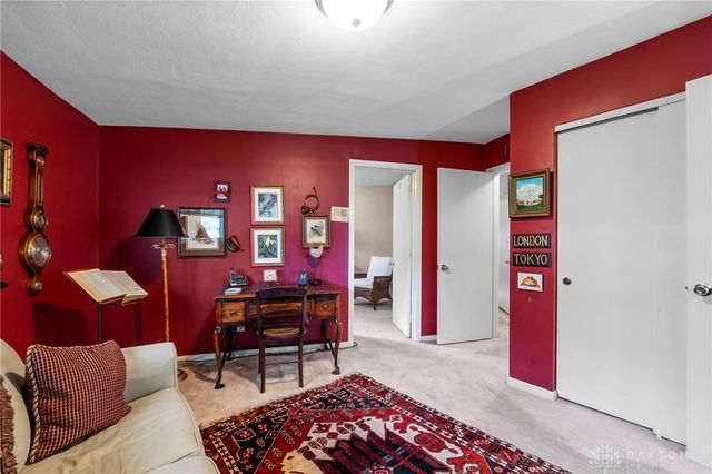 2501 Parklawn Drive, Kettering, OH 45440