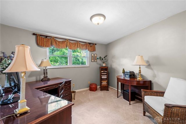 2501 Parklawn Drive, Kettering, OH 45440