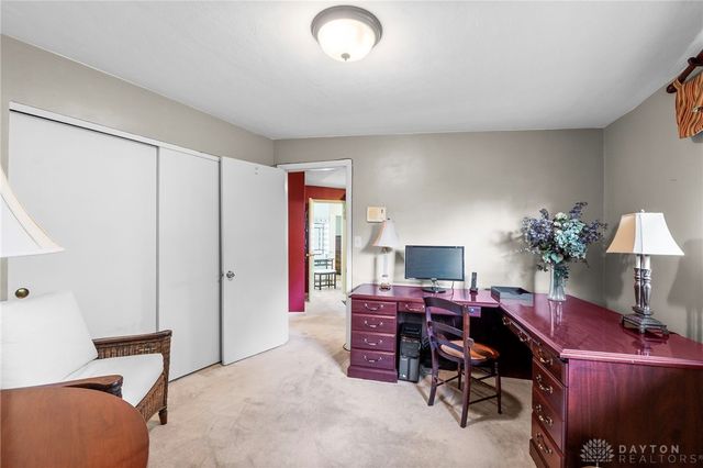 2501 Parklawn Drive, Kettering, OH 45440