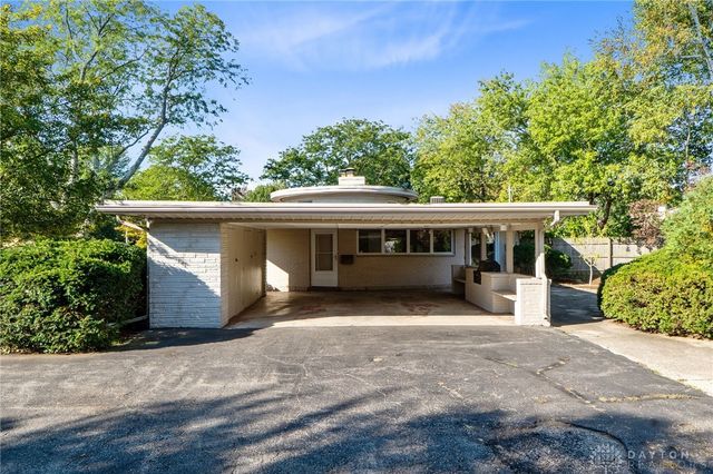 2501 Parklawn Drive, Kettering, OH 45440