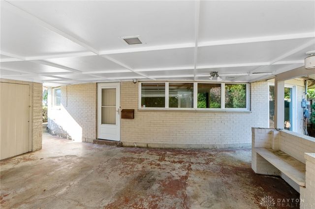 2501 Parklawn Drive, Kettering, OH 45440