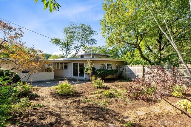 2501 Parklawn Drive, Kettering, OH 45440