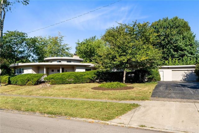 2501 Parklawn Drive, Kettering, OH 45440
