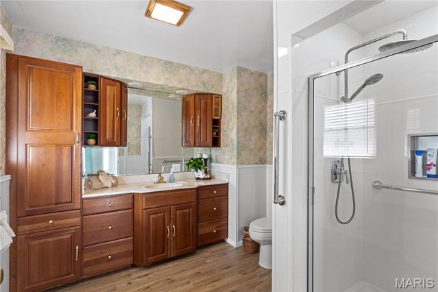 26641 Lockhaven Hill, Godfrey, IL 62035