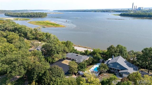 26641 Lockhaven Hill, Godfrey, IL 62035