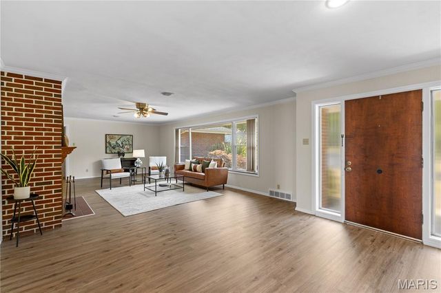 26641 Lockhaven Hill, Godfrey, IL 62035