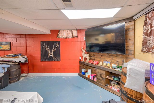 534 Cherrywood Drive, Flushing, MI 48433