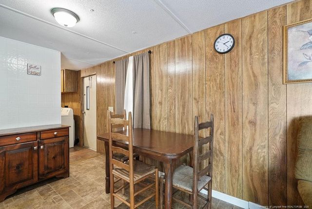 5998 Love Court, Hope Mills, NC 28348