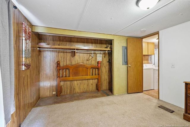5998 Love Court, Hope Mills, NC 28348