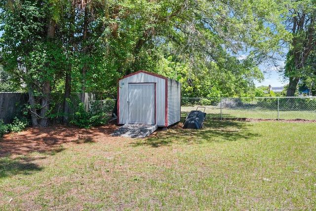 5998 Love Court, Hope Mills, NC 28348