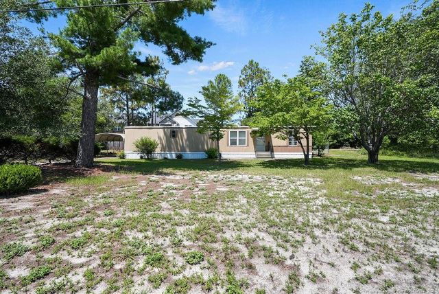5998 Love Court, Hope Mills, NC 28348