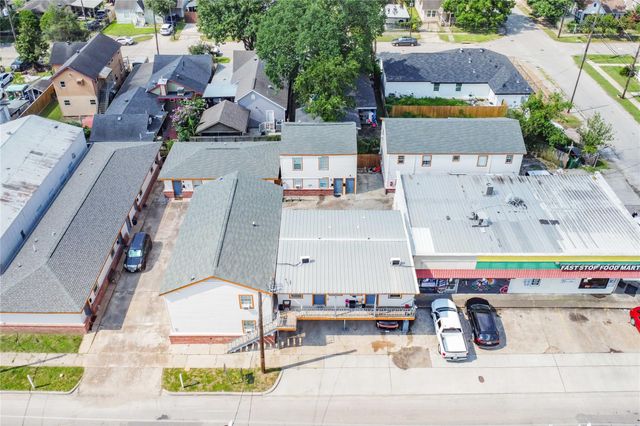 5320 Polk St Street 17, Houston, TX 77023