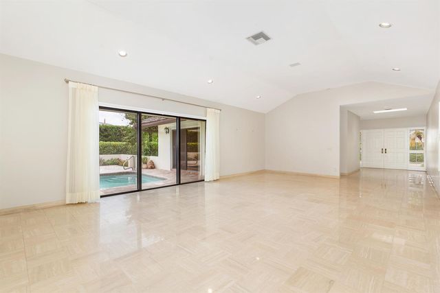 575 N Lake Way, Palm Beach, FL 33480