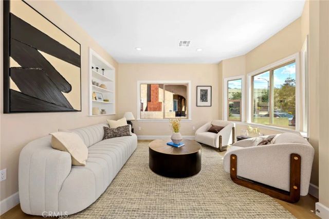 67 S Craig Avenue 2, Pasadena, CA 91107