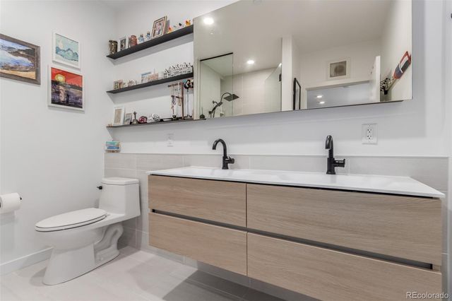 1601 Park Avenue 303, Denver, CO 80218
