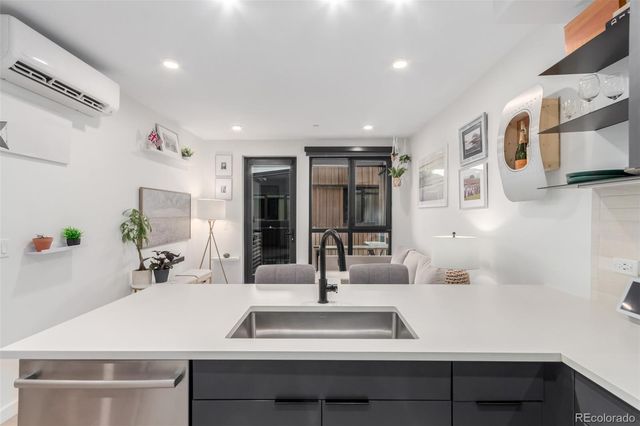 1601 Park Avenue 303, Denver, CO 80218