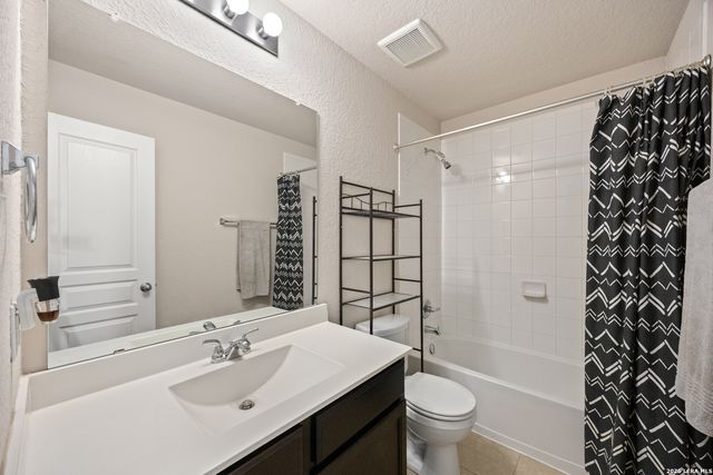 9954 BELMORE CV, San Antonio, TX 78245