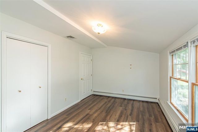 53 Laurel Drive, Wayne, NJ 07470
