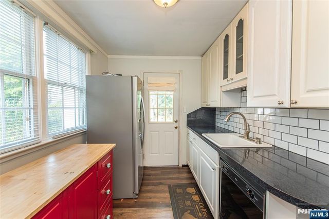 53 Laurel Drive, Wayne, NJ 07470