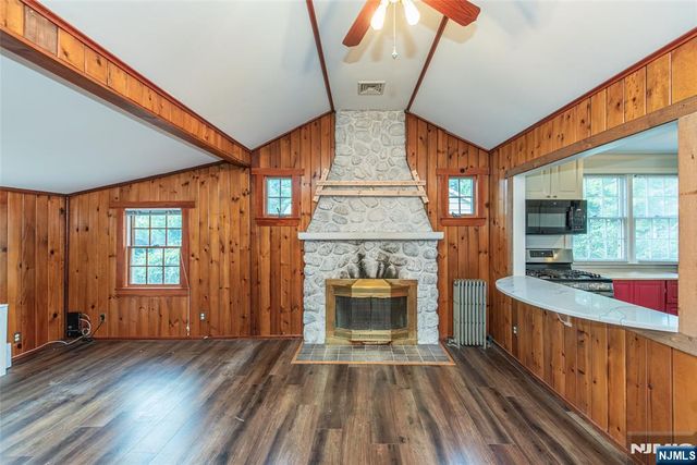 53 Laurel Drive, Wayne, NJ 07470