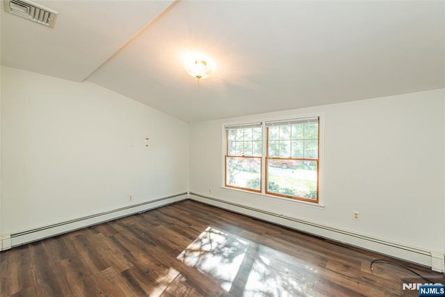 53 Laurel Drive, Wayne, NJ 07470