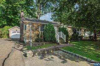 53 Laurel Drive, Wayne, NJ 07470