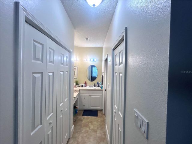 8842 CORAL PALMS COURT B, Kissimmee, FL 34747
