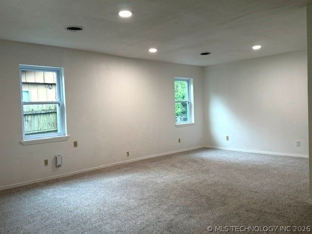 611 N Washington Avenue, Wagoner, OK 74467