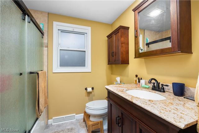 1808 W 42nd Street, Lorain, OH 44053