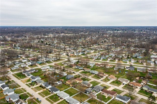 1808 W 42nd Street, Lorain, OH 44053