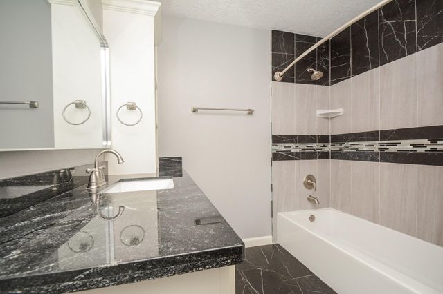 4838 Delano Street, Houston, TX 77004